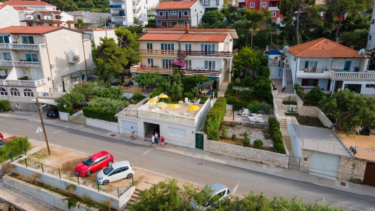 Villa Fjaba - By The Sea - With The Big Terraces & Great Sea View Trogir Eksteriør billede
