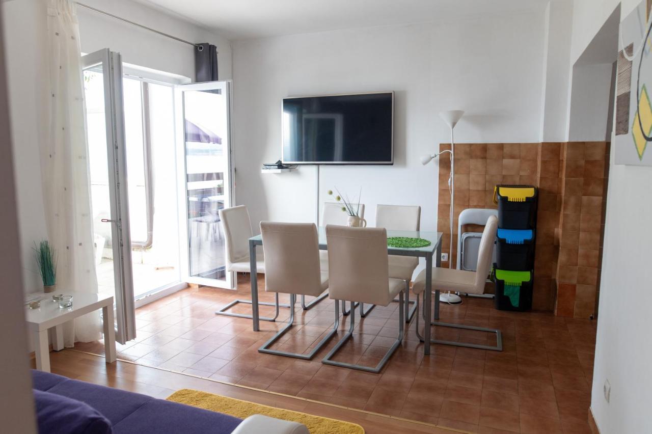 Villa Fjaba - By The Sea - With The Big Terraces & Great Sea View Trogir Eksteriør billede