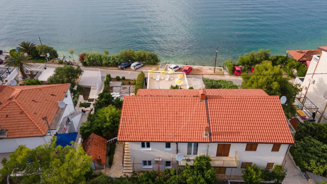 Villa Fjaba - By The Sea - With The Big Terraces & Great Sea View Trogir Eksteriør billede