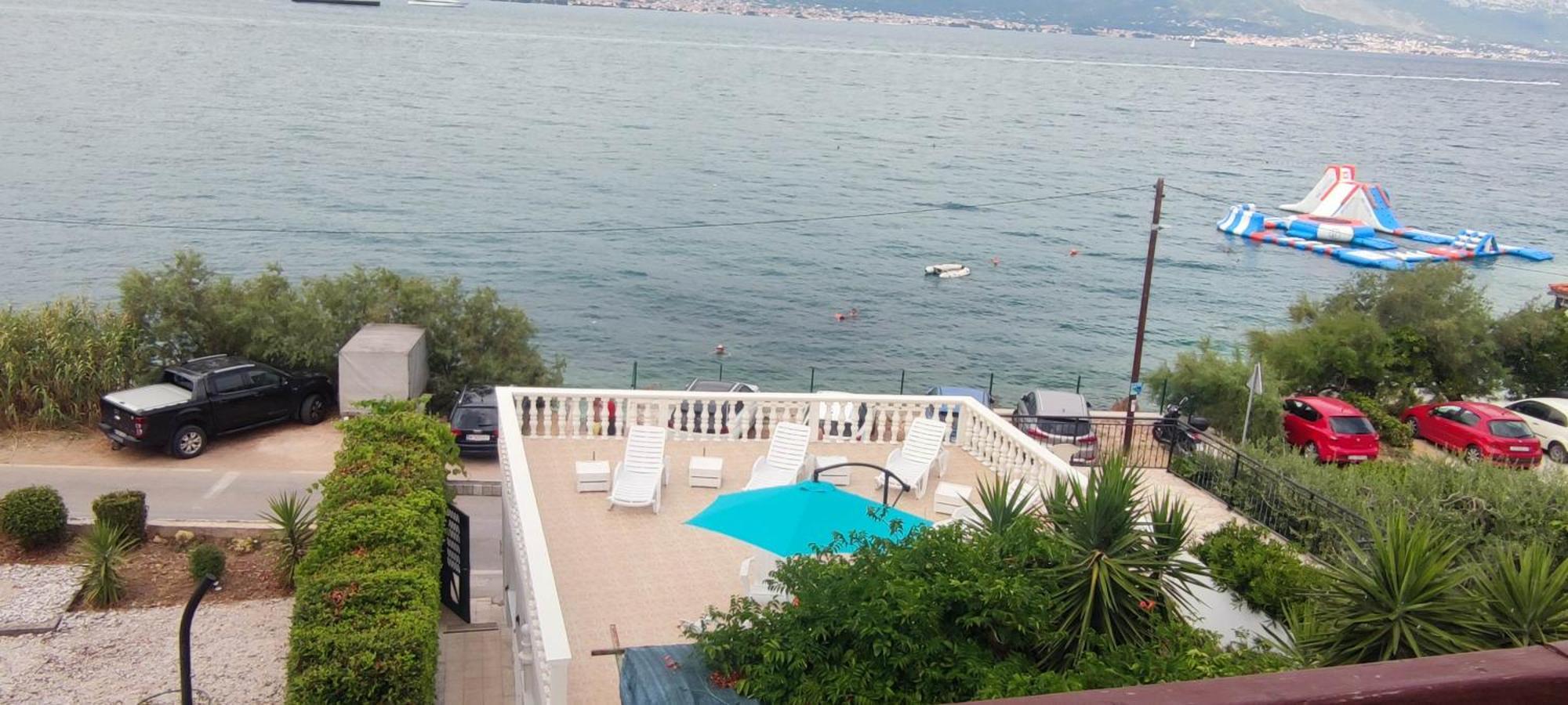 Villa Fjaba - By The Sea - With The Big Terraces & Great Sea View Trogir Eksteriør billede
